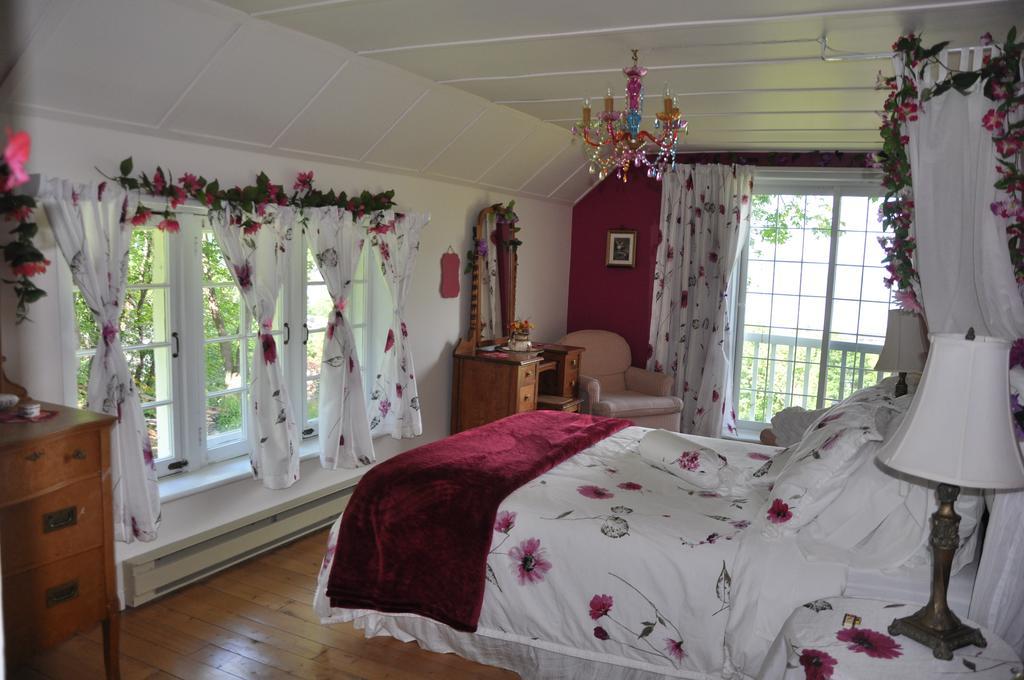 Auberge Sur La Cote La Malbaie Εξωτερικό φωτογραφία